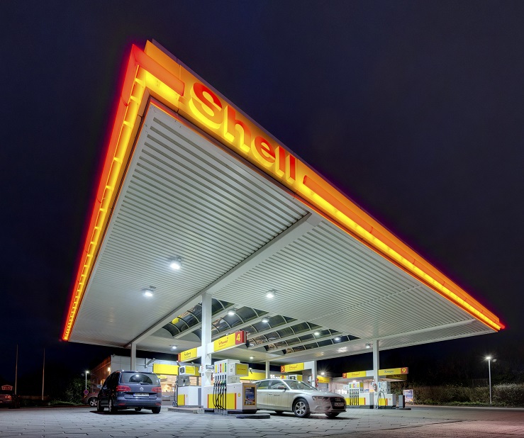 Shell acts to reinforce business resilience and financial strength