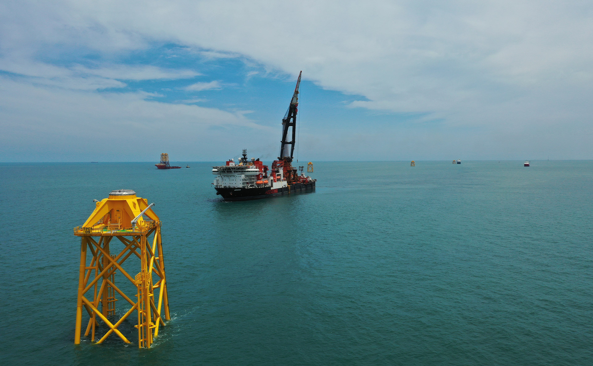 JAN DE NUL INSTALLS FIRST JACKET FOUNDATIONS FOR TPC OFFSHORE WIND FARM INSTALLATION